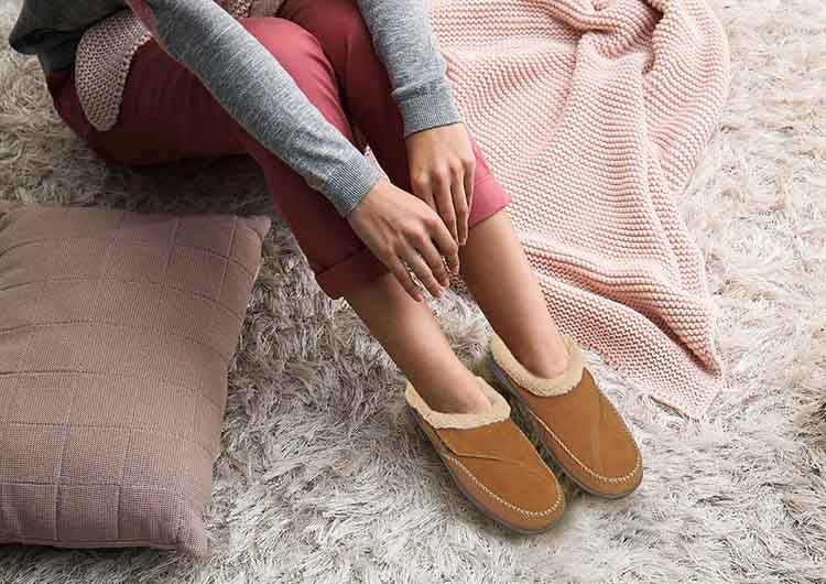 Orthofeet Arch Support Slippers House Women's Slip-On Brown | MF0579386